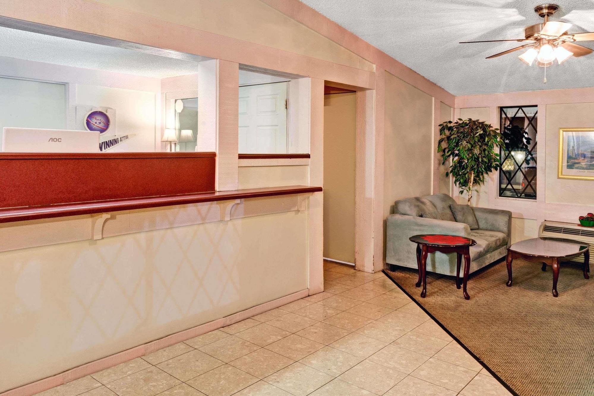 Knights Inn Austell Luaran gambar